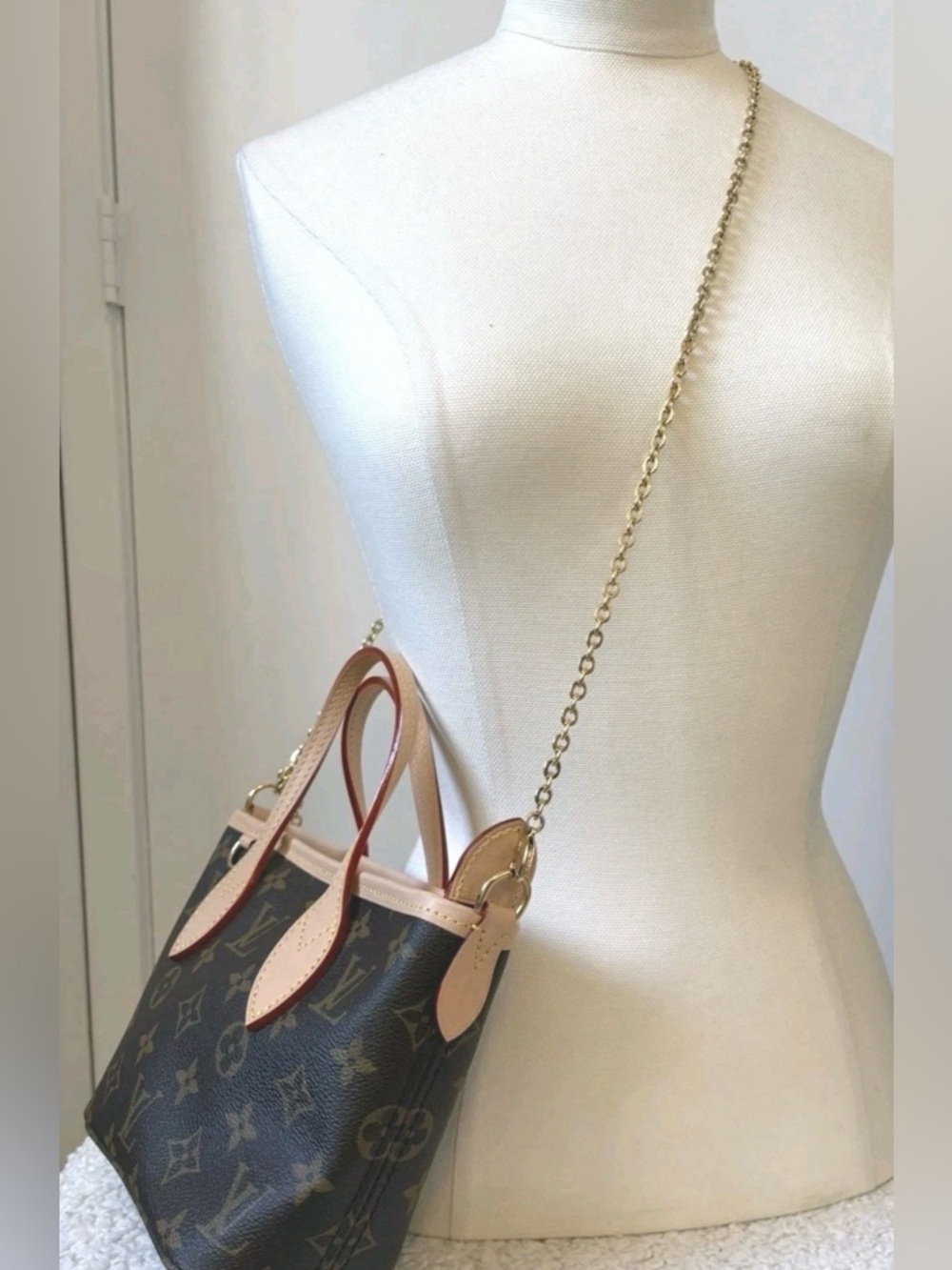100% Authentic Brand New Louis Vuitton Neverfull BB Monogram Tote Bag - Picture 10 of 12